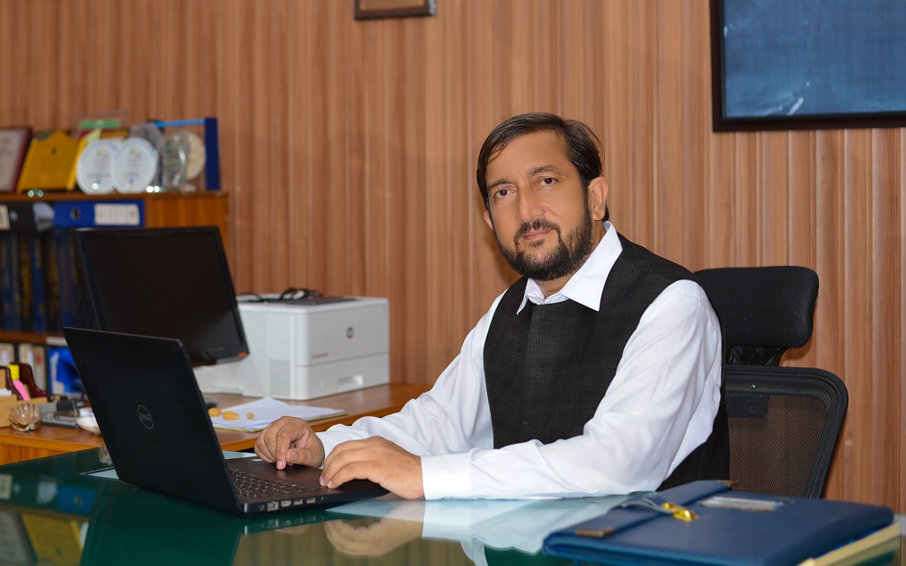 Engr. Dr. Fazal Muhammad Associate Professor / Semester Coordinator